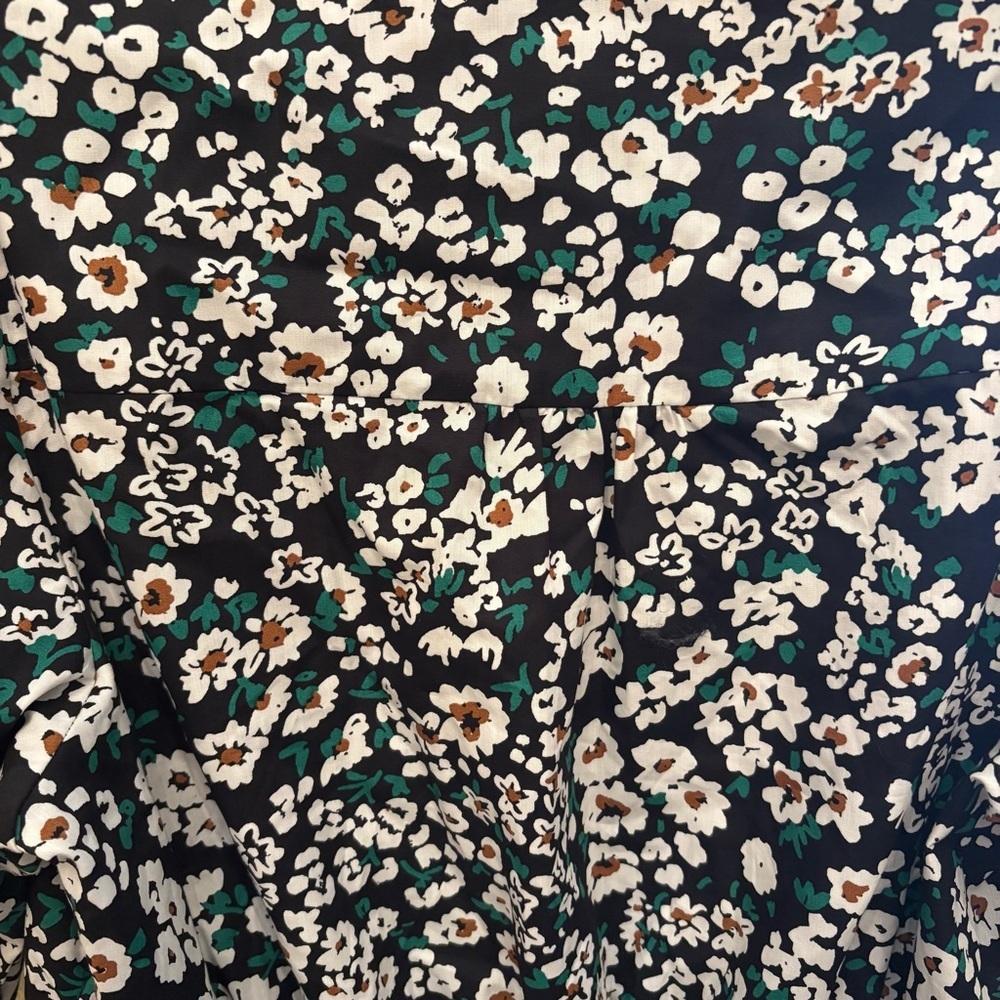 NWT~BODEN Black Green White Floral Ruffle Hem Puff Sleeve Garden Dress Size 10 - Picture 5 of 9
